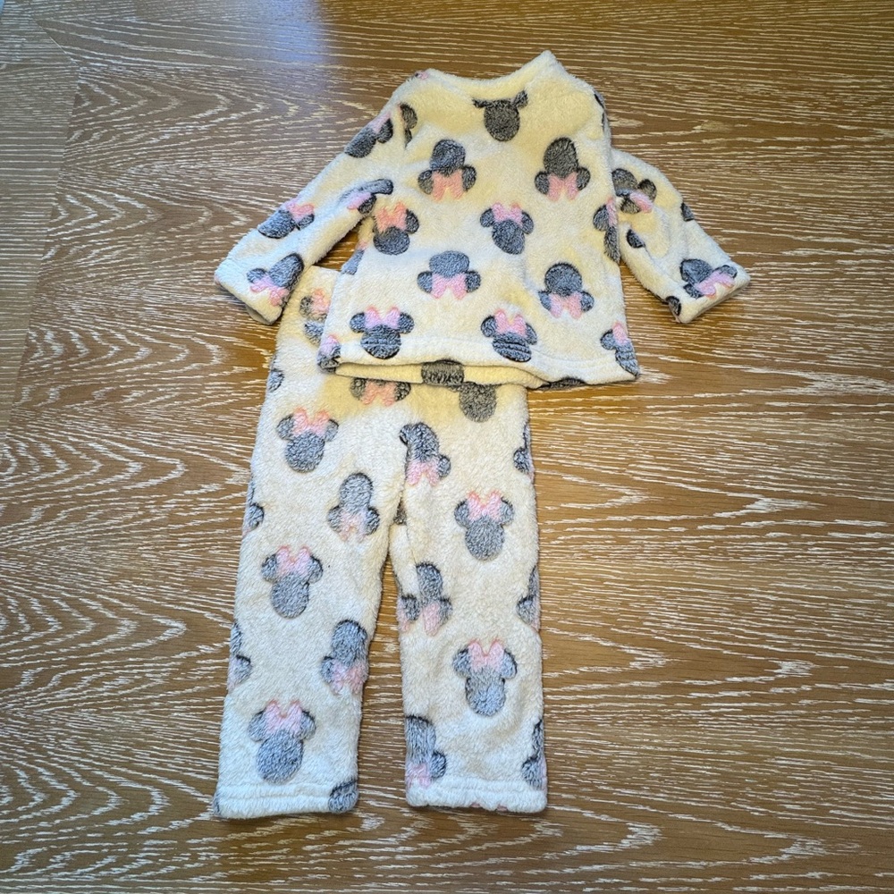 18M Minnie Mouse Fleece girls outfit